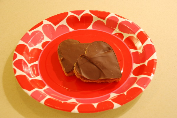 Heart-shaped chocolate toffee bars