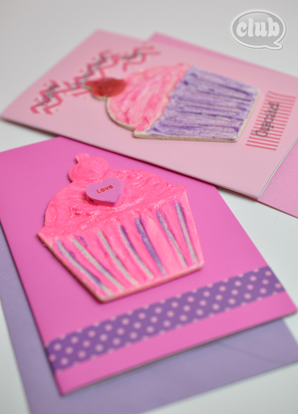 Cupcake Valentines Day Cards with DecoArt