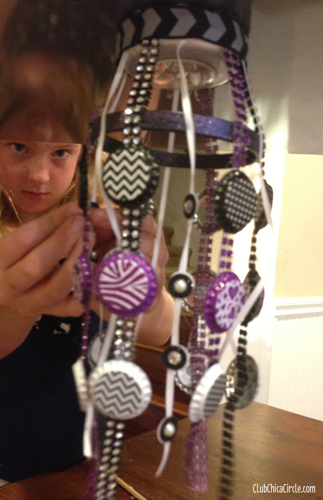 tween girl locker chandelier craft idea