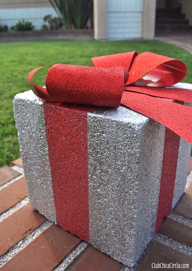 Holiday Gift Box Concrete Block Craft Idea