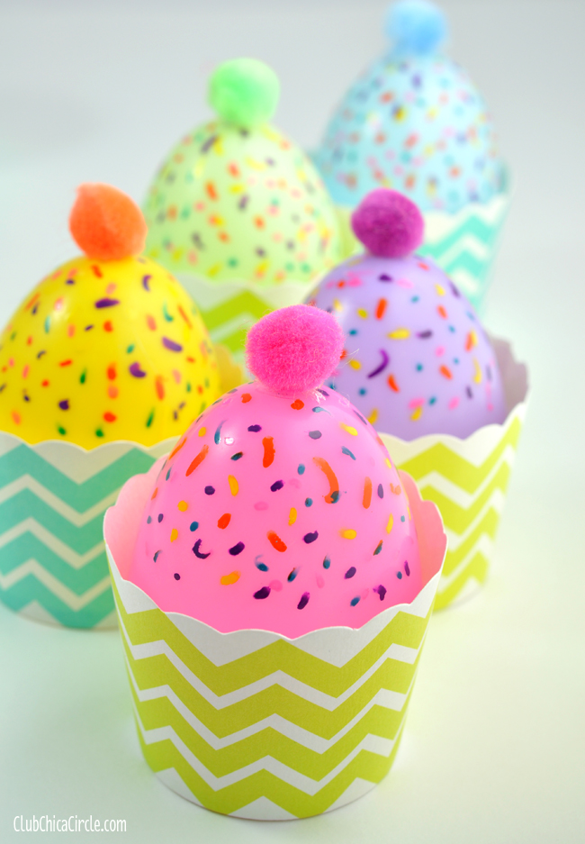 Plastic Egg Cupcakes @clubchicacircle