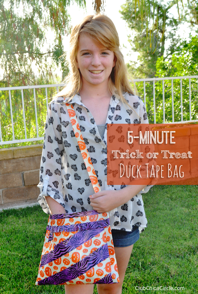 Super Easy 5 Minute custom Trick or Treat bag craft idea for kids
