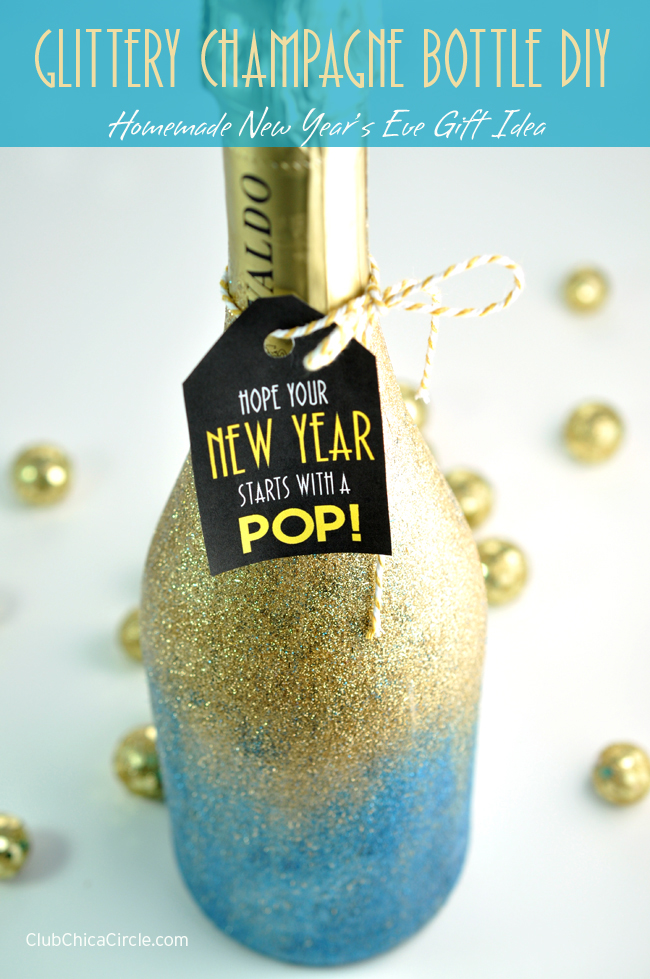 Glittery Champagne Bottle easy craft idea #newyearseve
