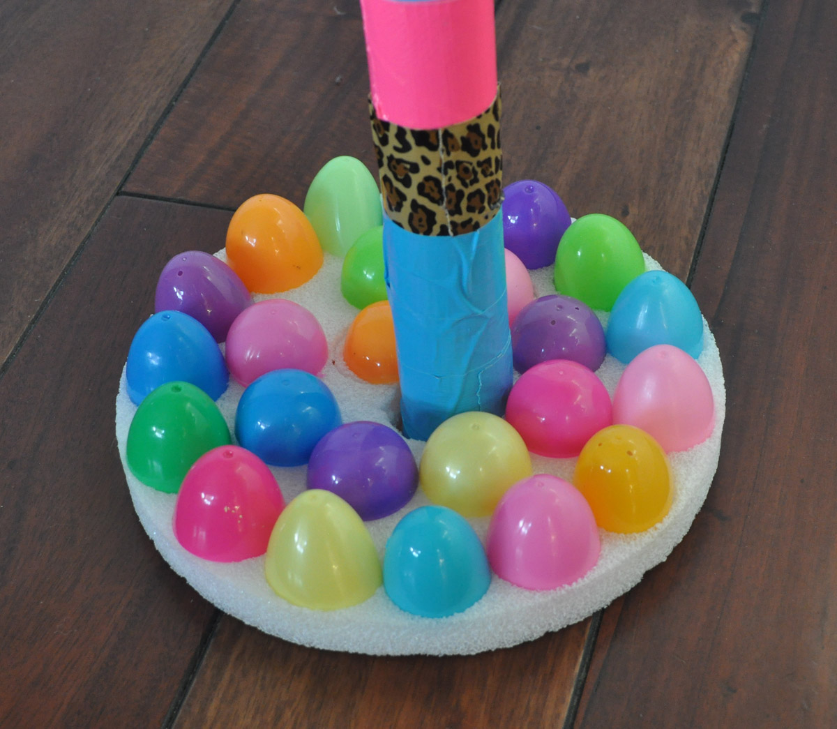 single plastic easter egg