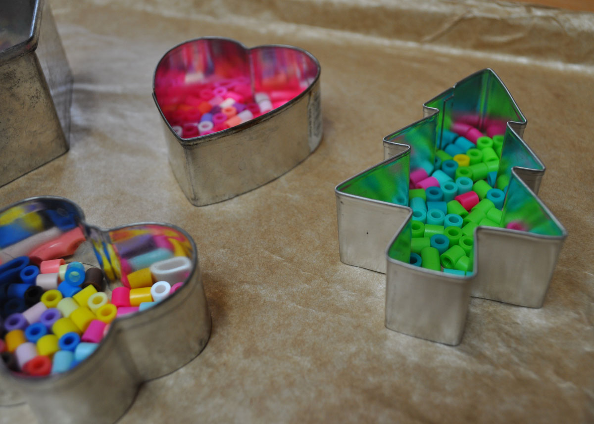 Kids Craft Idea: Cookie Cutter Melty Beads - Making Things is Awesome