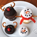 reindeer snowman cupcakes.2