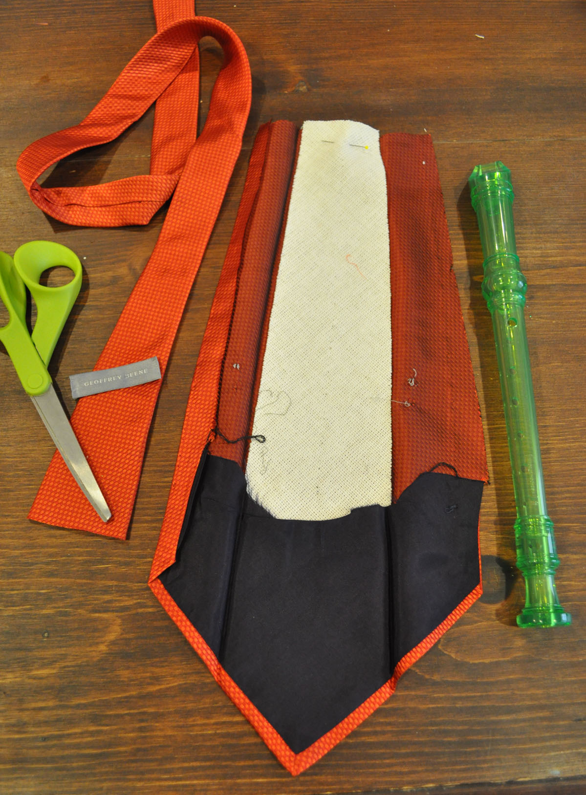 Necktie Key Ring Tutorial - Positively Splendid {Crafts, Sewing