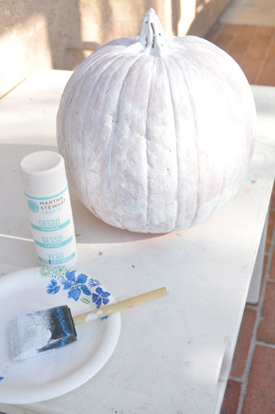 witch-painted-pumpkin-step-1