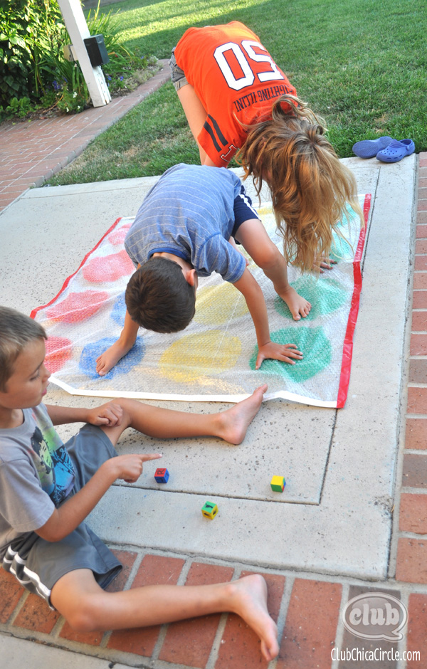 backyard summer game idea for kids @clubchicacircle