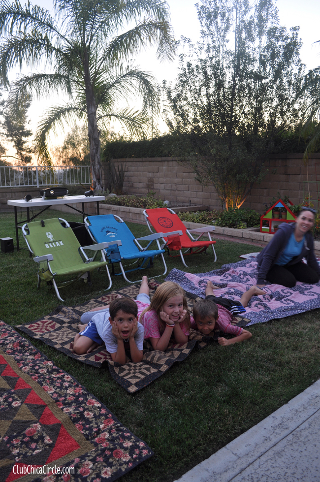 backyard movie night for family and friends with capri sun and popcorn @clubchicacircle