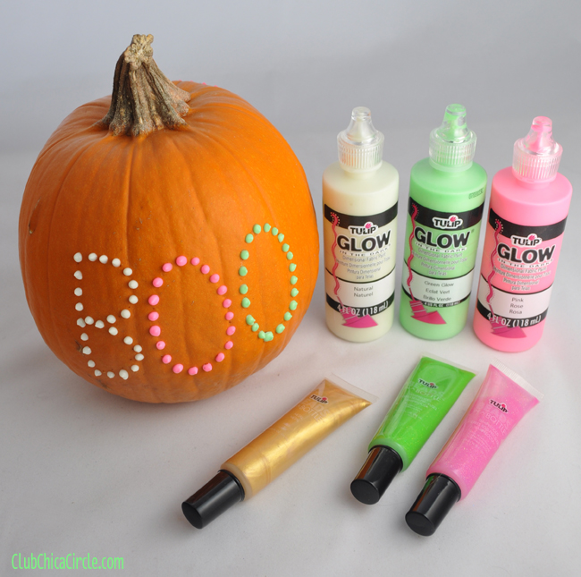 Glow in the Dark Puffy Paint Polka-dot Pumpkin  Club Chica Circle - where  crafty is contagious