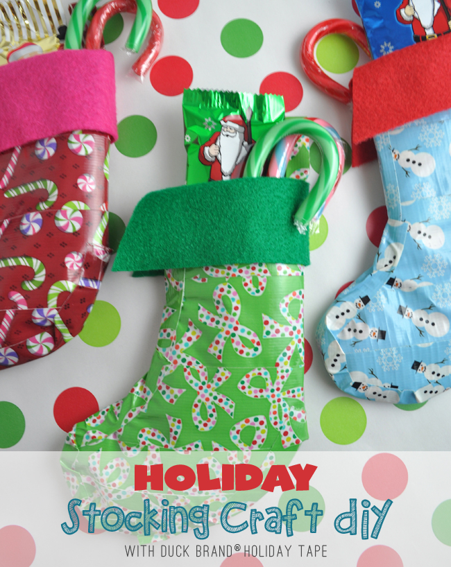 Holiday Duck Tape Stockings DIY @clubchicacircle