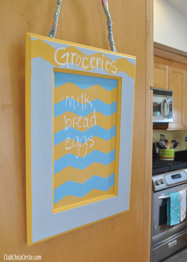 How to Upcycle a Cabinet Door into a Memo Chalk Board