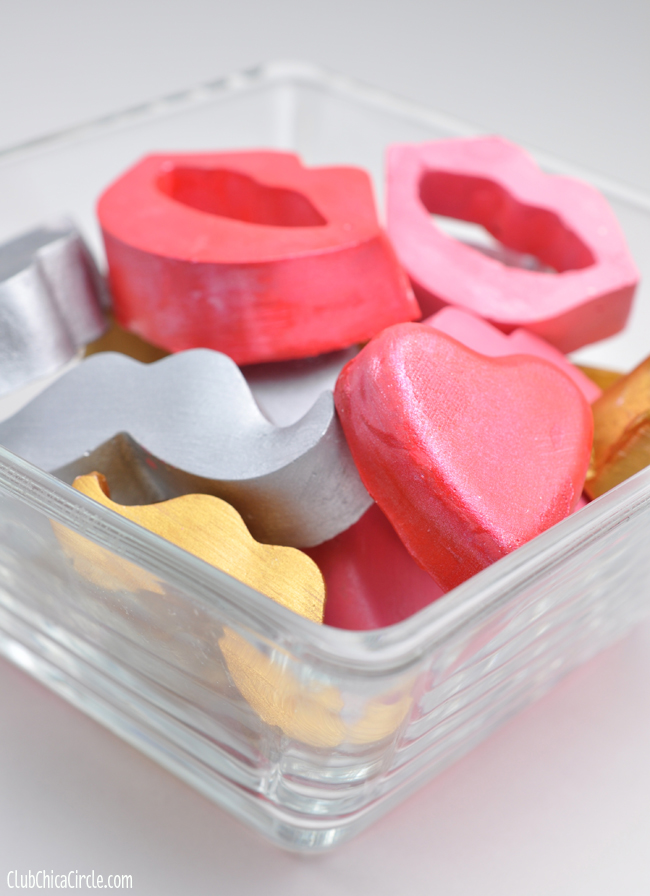 Easy Plaster of Paris Paperweights