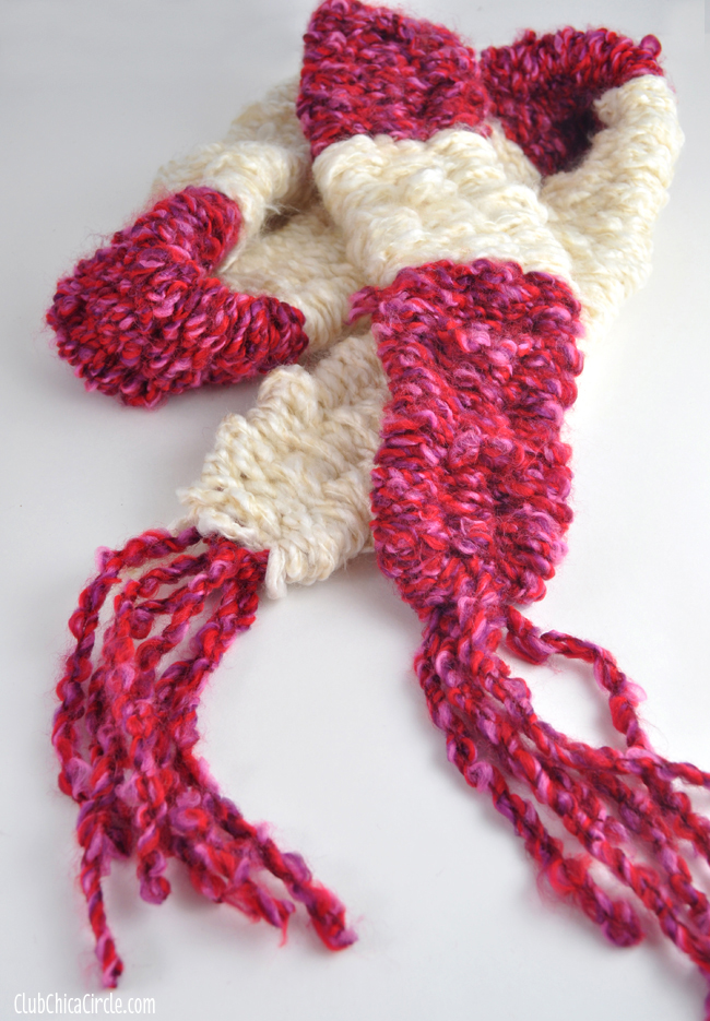 How to knit an easy scarf with straws DIY