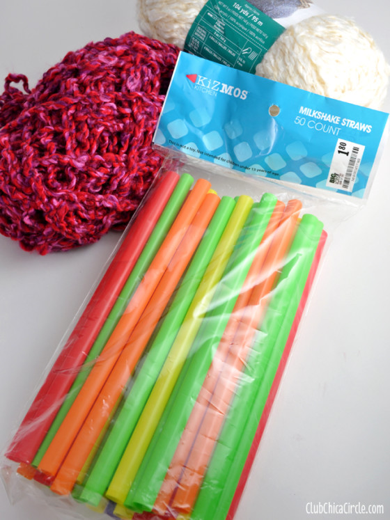 Easy Knitting with Straws Club Chica Circle where crafty is contagious
