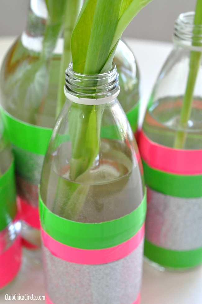 DIY Water Bottle Holder - How to make a duct tape water bottle holder!