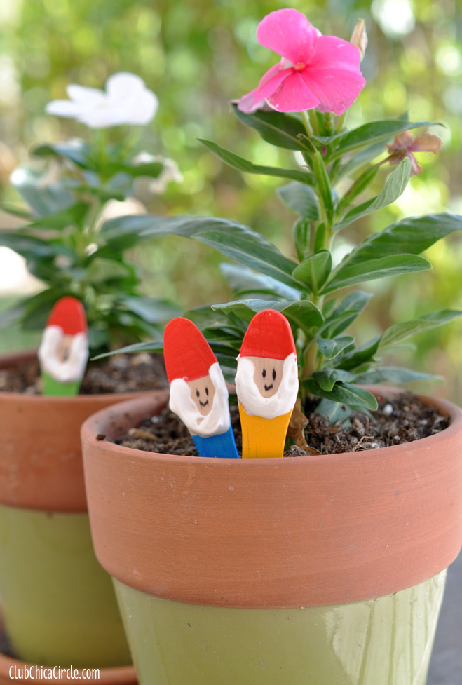 Easiest Garden Gnome Craft Idea for Kids | Club Chica Circle - where