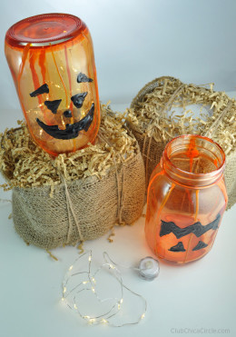 Glass Pumpkin Jack-o-Lanterns on Homemade Hay Bales | Club Chica Circle ...