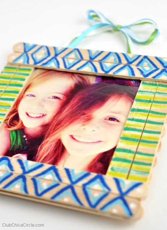 Craft Stick Photo Frames DIY Club Chica Circle where crafty is