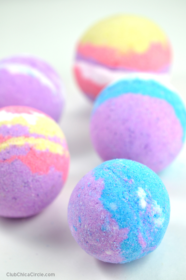 LUSH inspired Homemade Bath Bombs Club Chica Circle where