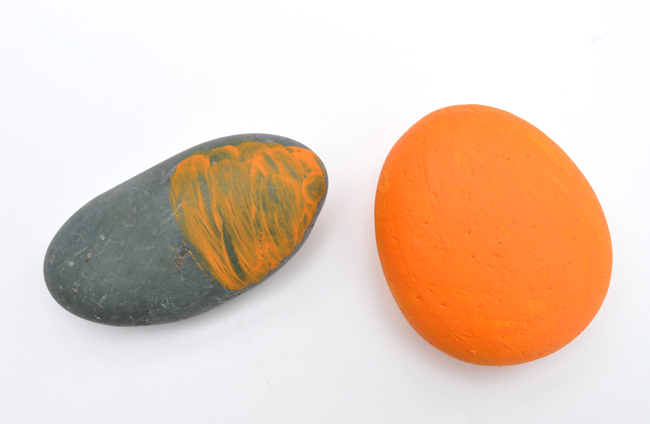 How to Paint Pumpkin Rocks